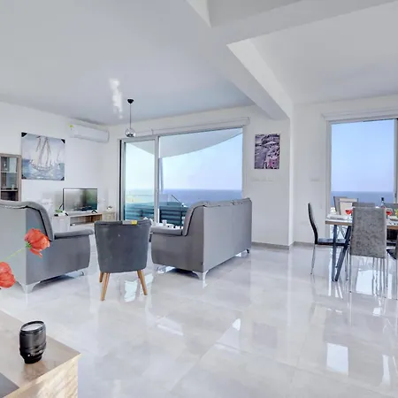 Semesterbostad 4 Bedroom, Private With Pool And Sea Views *